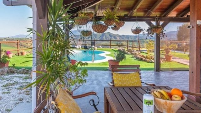 Salvador House in Sierra de las Nieves