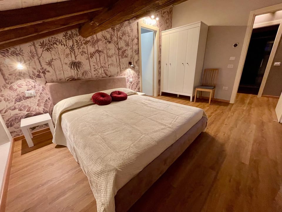 Bed, Bedroom, wardrobe