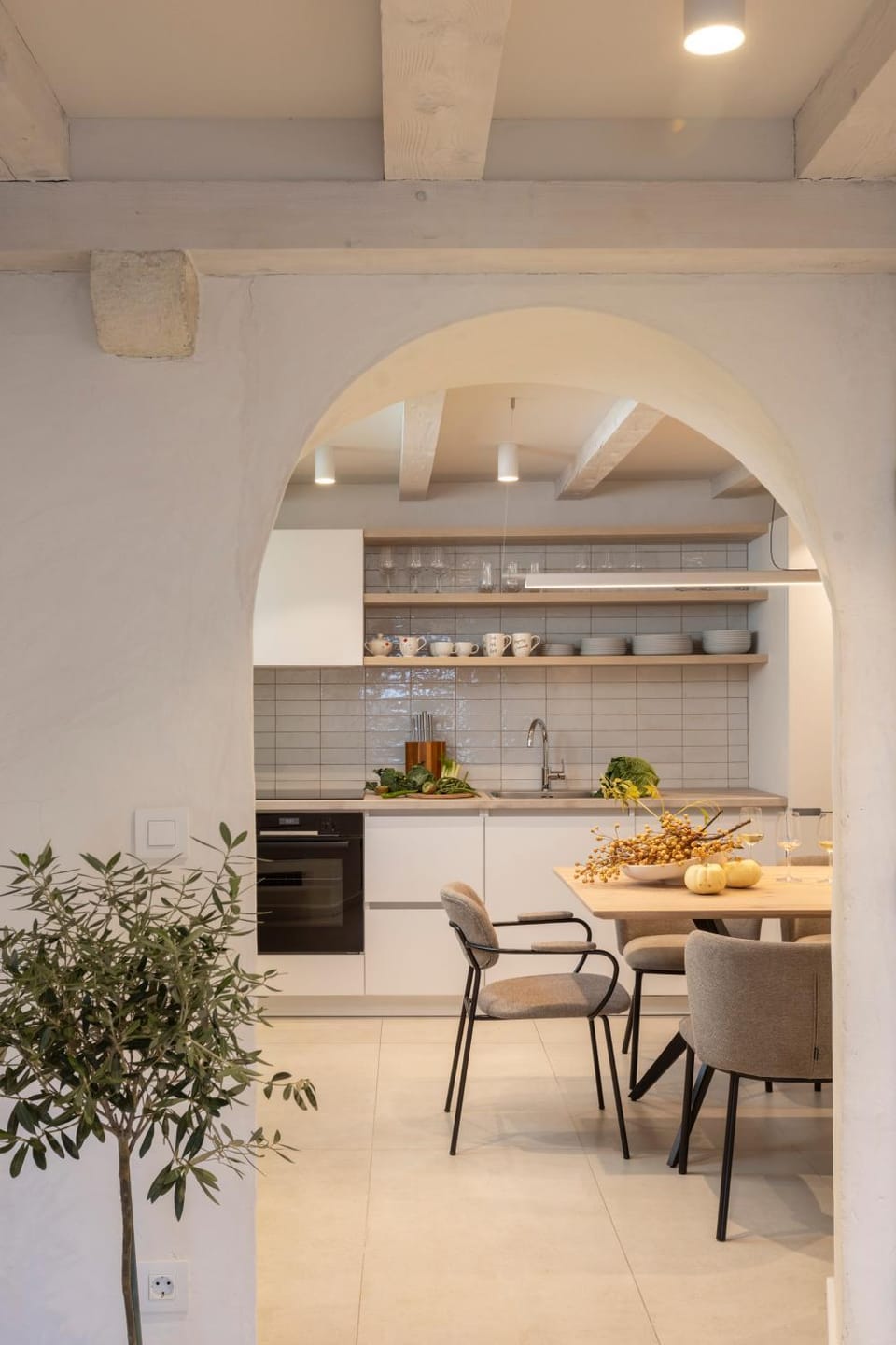 Day, Dining area, pet friendly, kitchen