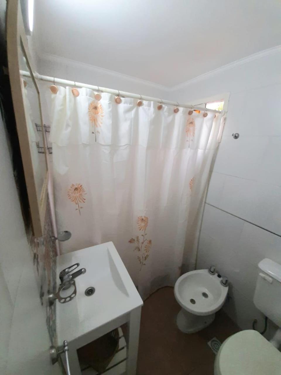 Shower, Toilet, bidet