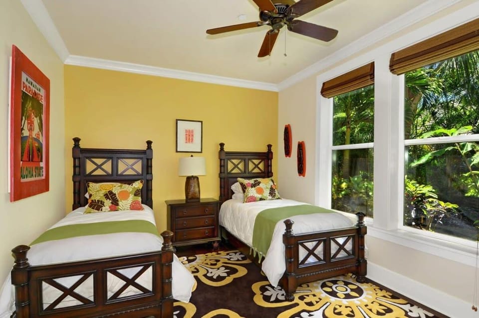 Ground Floor Poolside Villa Short Walk From Top Beach in Kauai With Great Pool Villa in Poipu