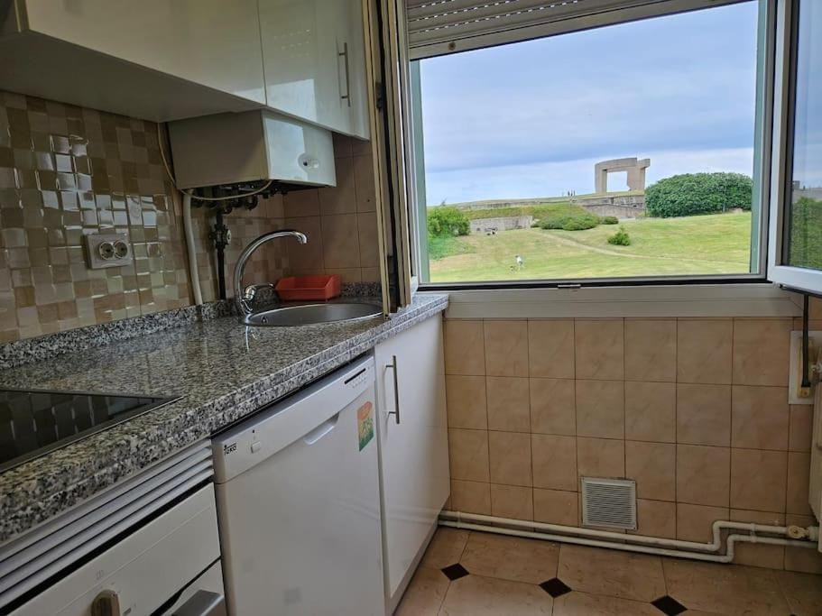 188A Cimadevilla verde y mar by R2R Consulting Apartment in Gijón