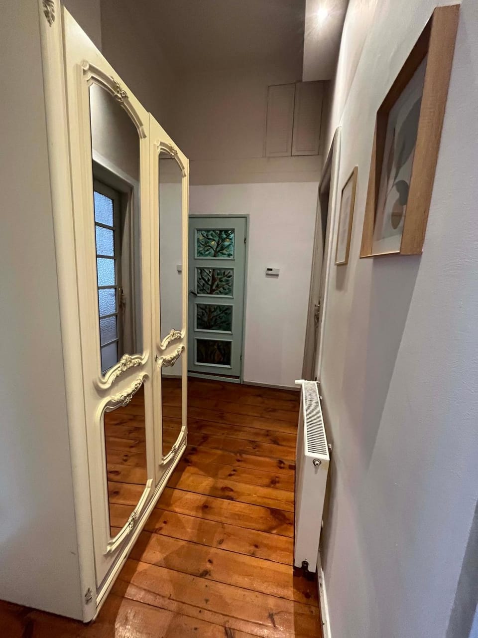 Seating area, Communal kitchen, wardrobe