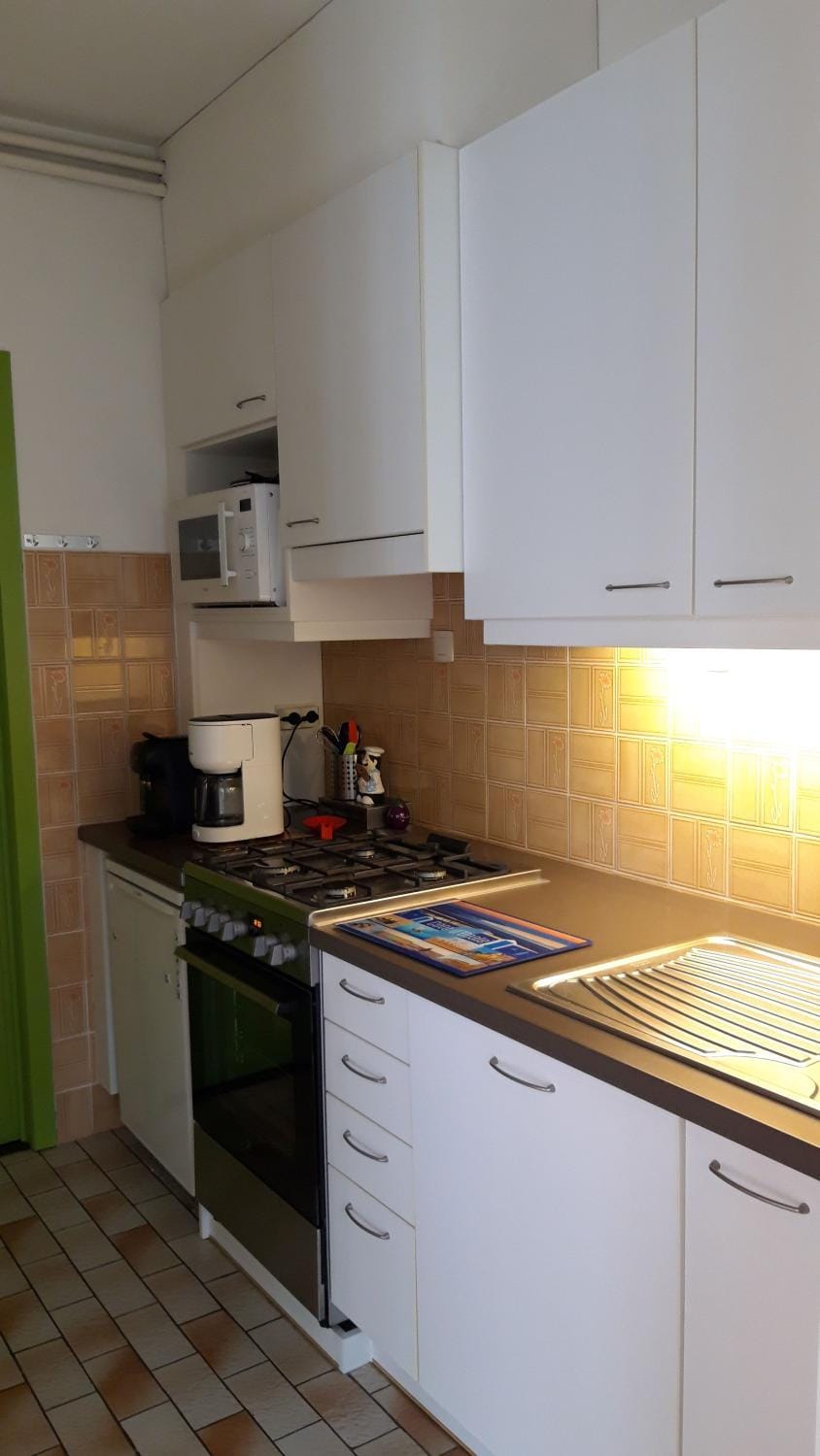 dishwasher, oven, stove