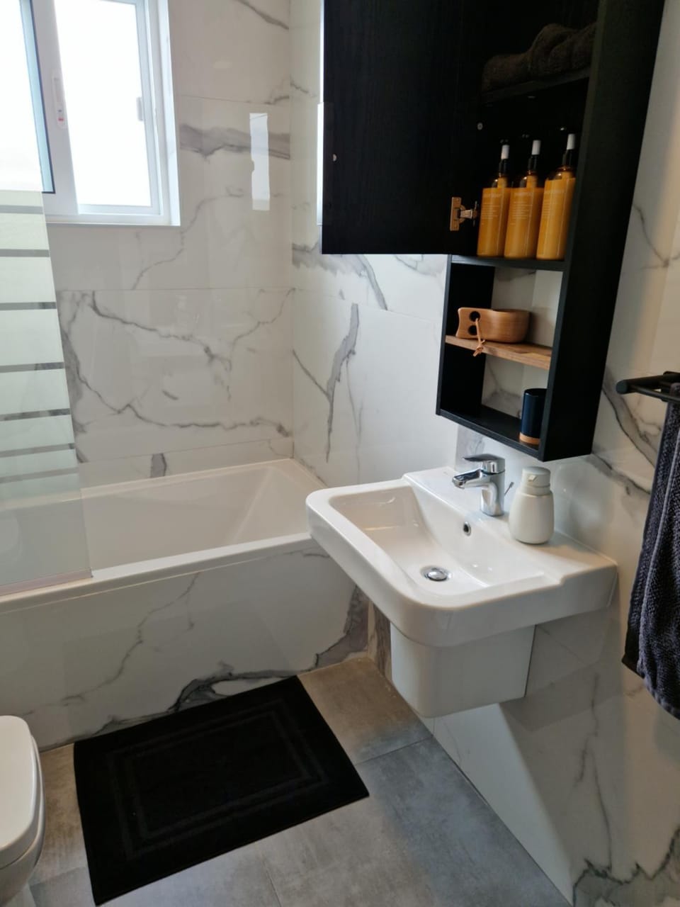 Bathroom, Bath