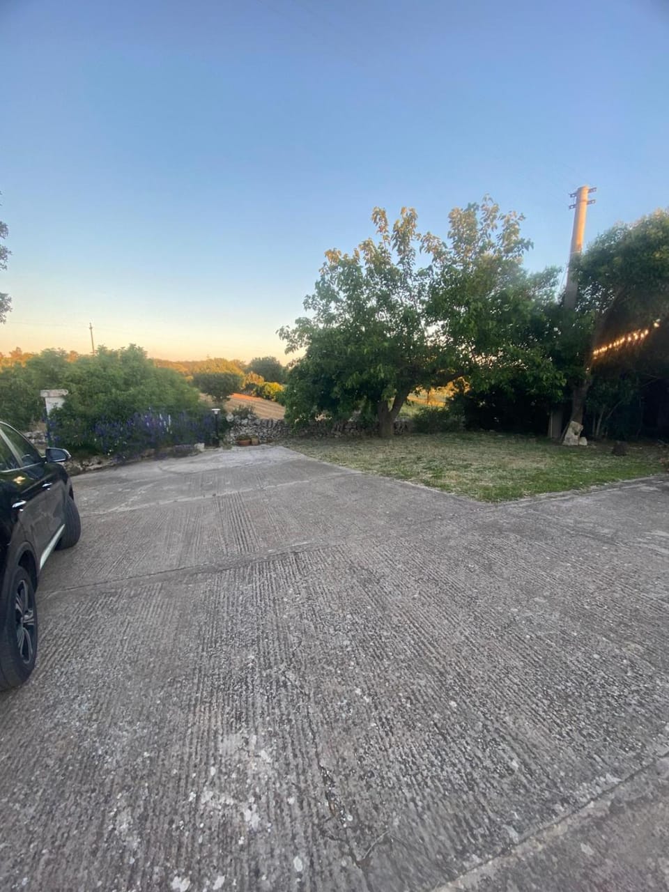 Neighbourhood, Natural landscape