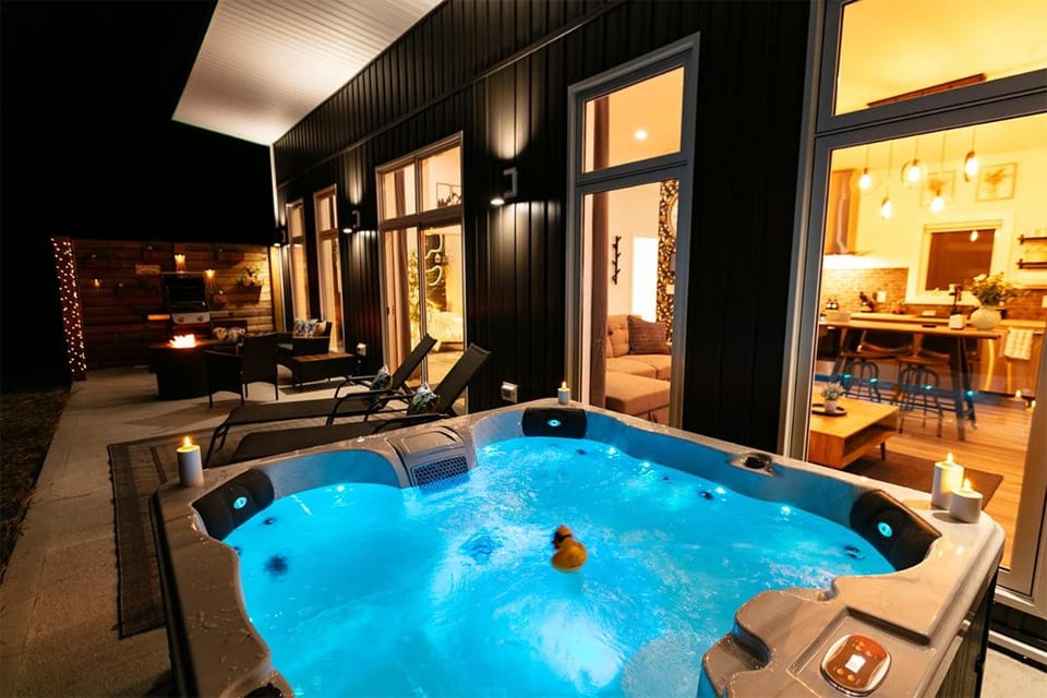 Hot Tub