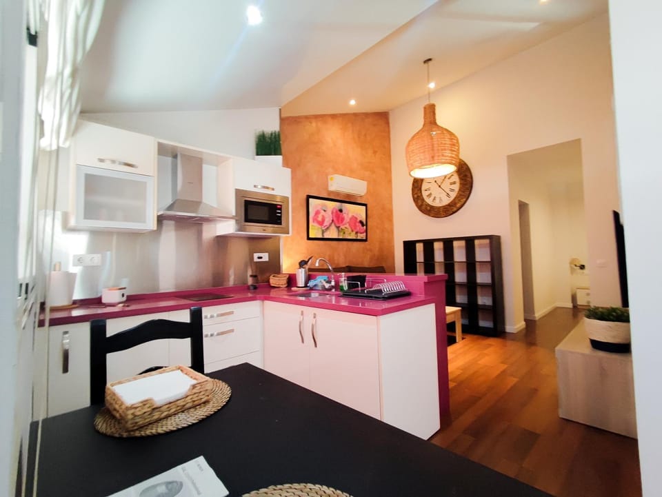 EstudioVintage. Heliopolis Apartment in Seville