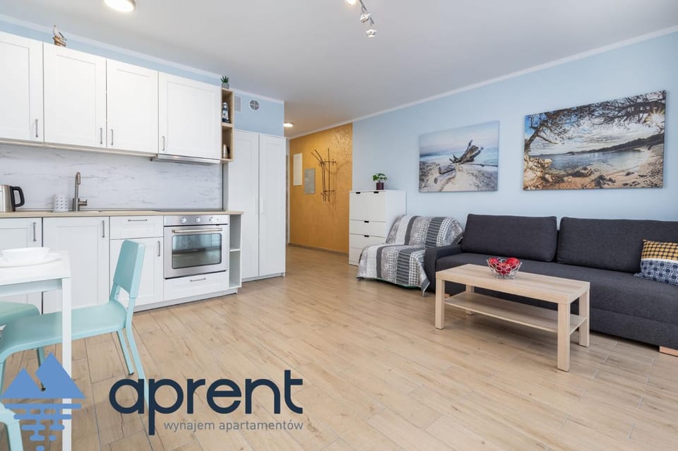 Kitchen or kitchenette, Living room, stove