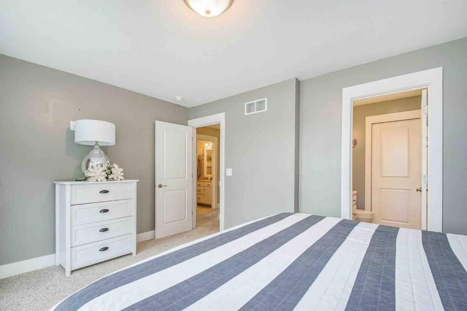 The Heron House-On The Lake! Villa in Indiana