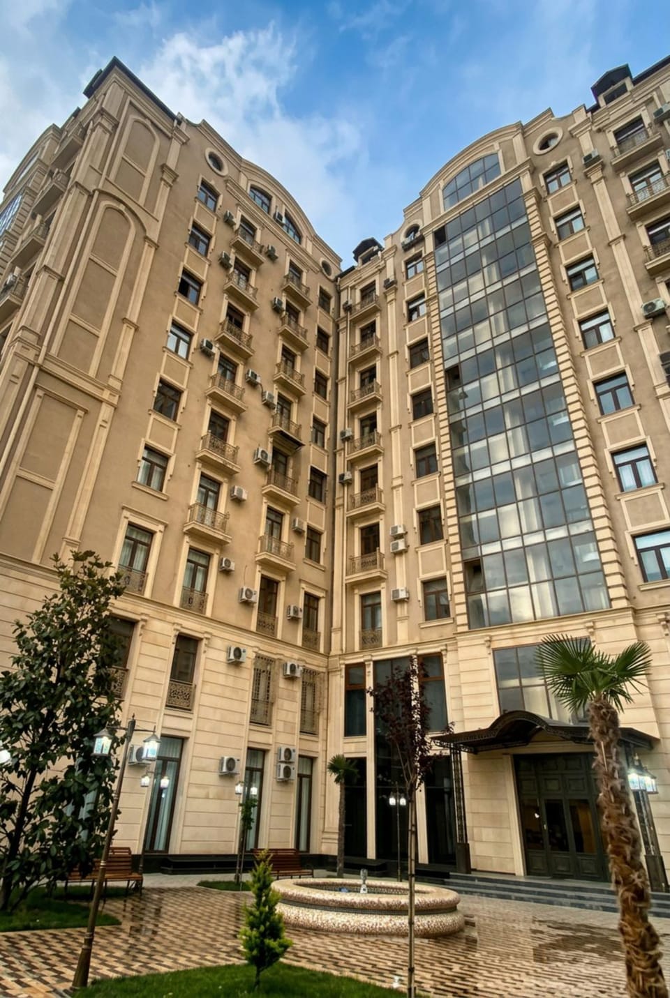 ШИКАРНАЯ 3х ком. 150м2 Мирабадский р-н Гранд Мир Apartment in Europe