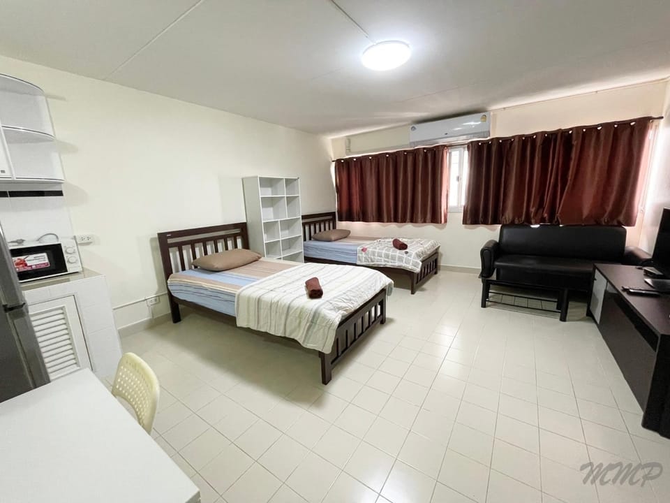 Popular The best muangthongthani 日常房间公寓 Hotel in Bangkok