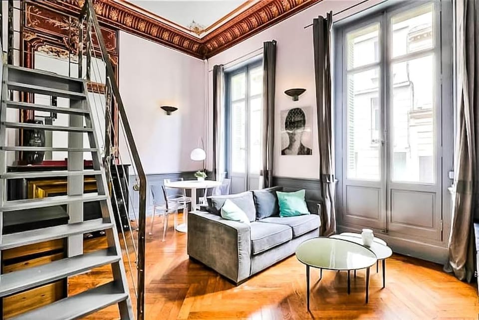 Appartement Chic & Baroque avec parking sécurisé Apartment in Avignon