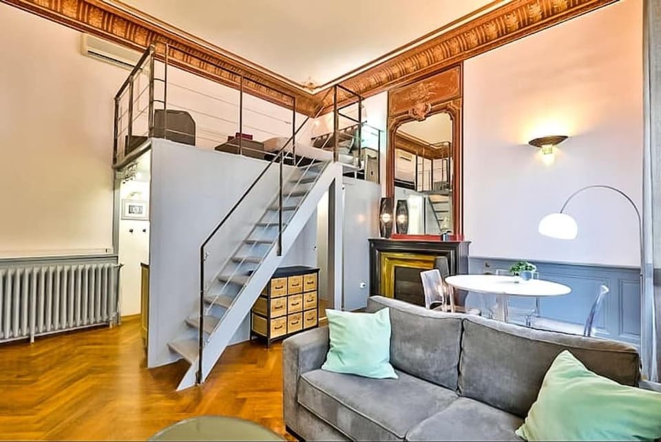 Appartement Chic & Baroque avec parking sécurisé Apartment in Avignon