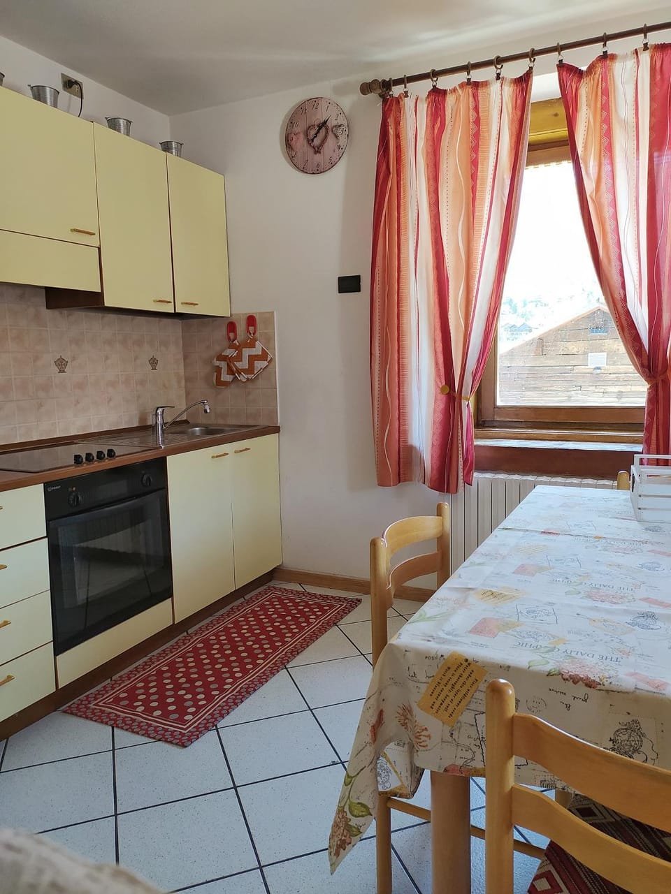 Sky Moda Appartamento Apartment in Canton of Grisons
