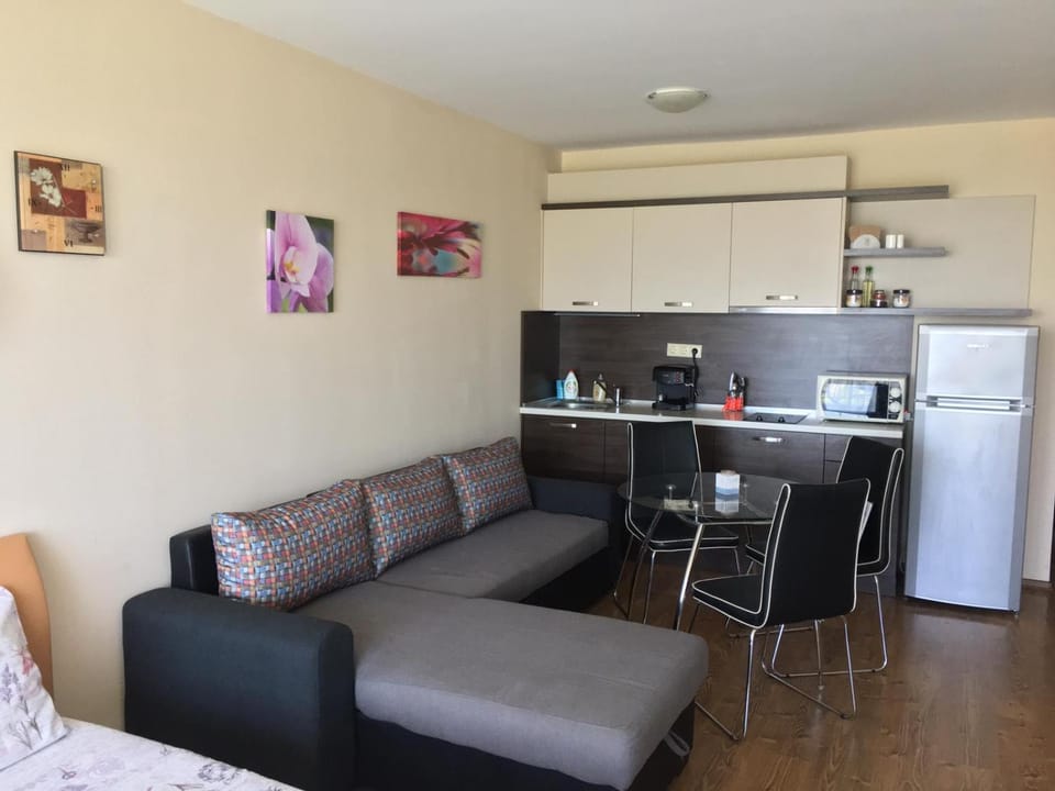 Apartments Atia Resort Apartment in Burgas Province