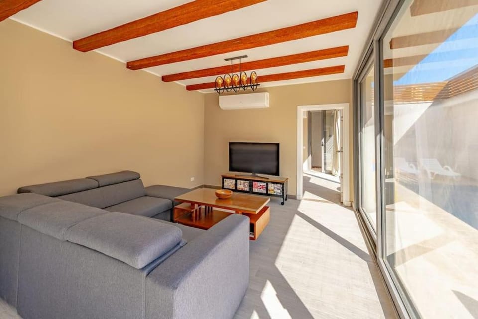 Modern & Comfy 2BR in Bali, El Gouna I Private Patio and Heated Pool Apartment in Hurghada