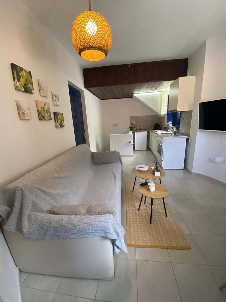 Oros Eros 3 Apartment in Islands