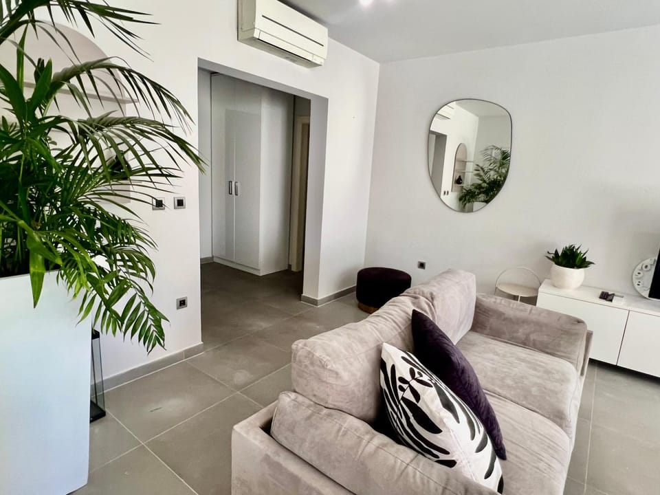 Living room, air conditioner