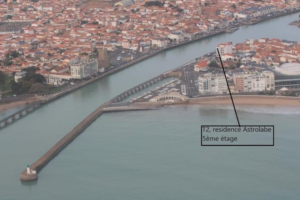 le 5ème ASTRO - vue mer et chenal Apartment in Les Sables-d'Olonne