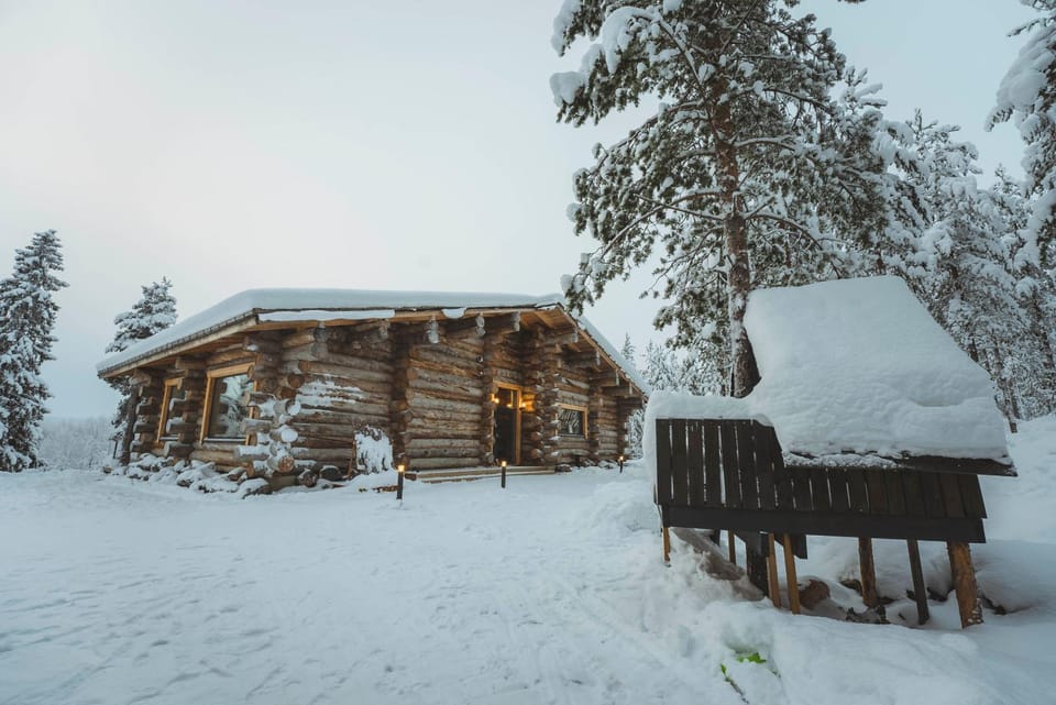 Luxury Log Villa by Invisible Forest Lodge Villa in Rovaniemi