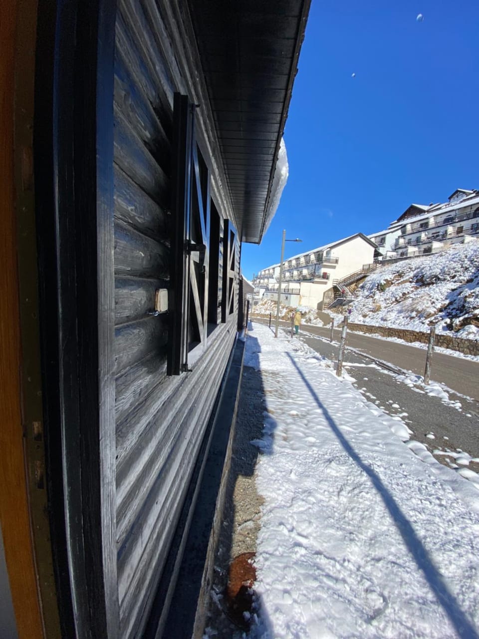 Property building, Day, Winter