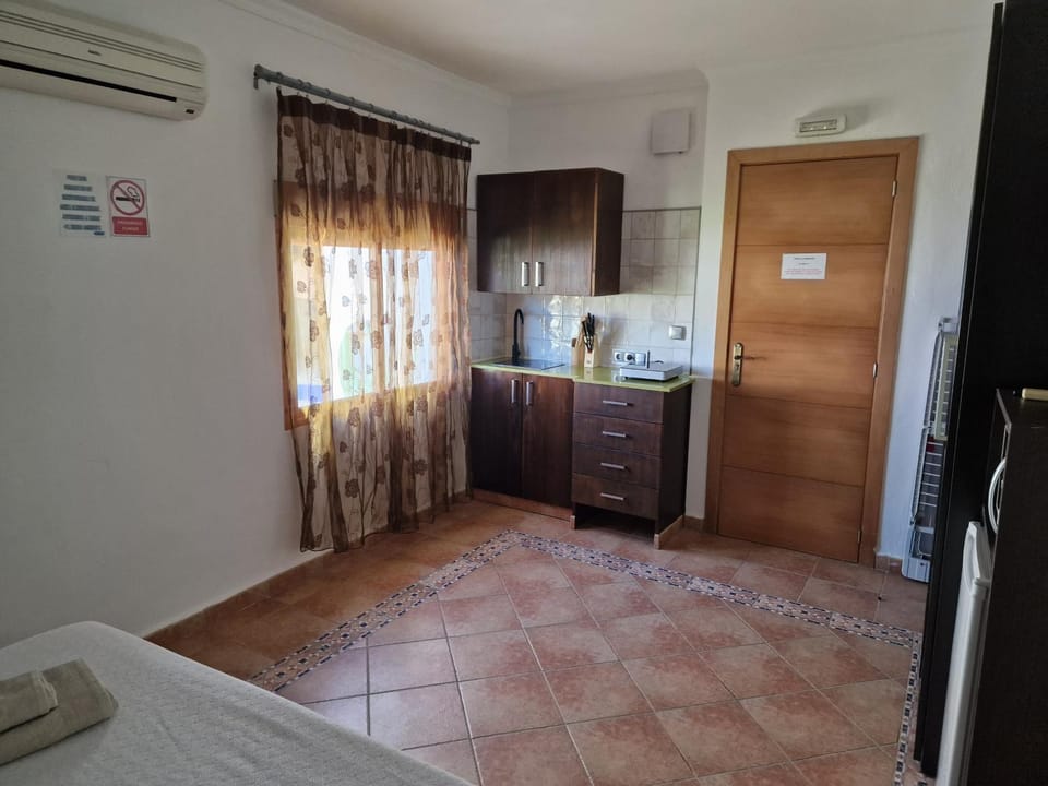 Kitchen or kitchenette, Photo of the whole room