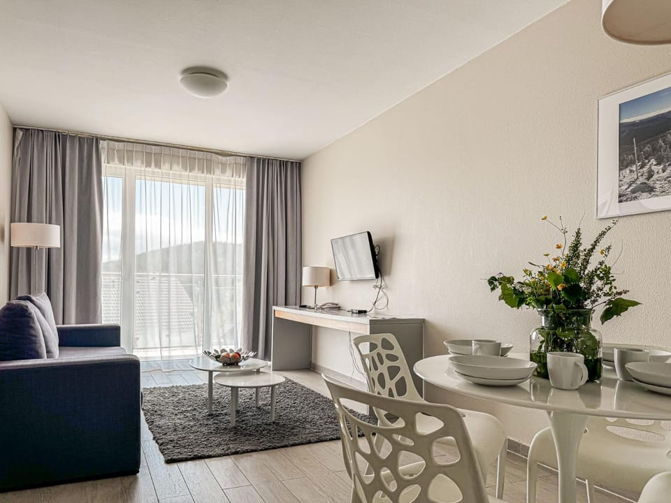 VacationClub - Stubai Apartament 21 Apartment in Lower Silesian Voivodeship