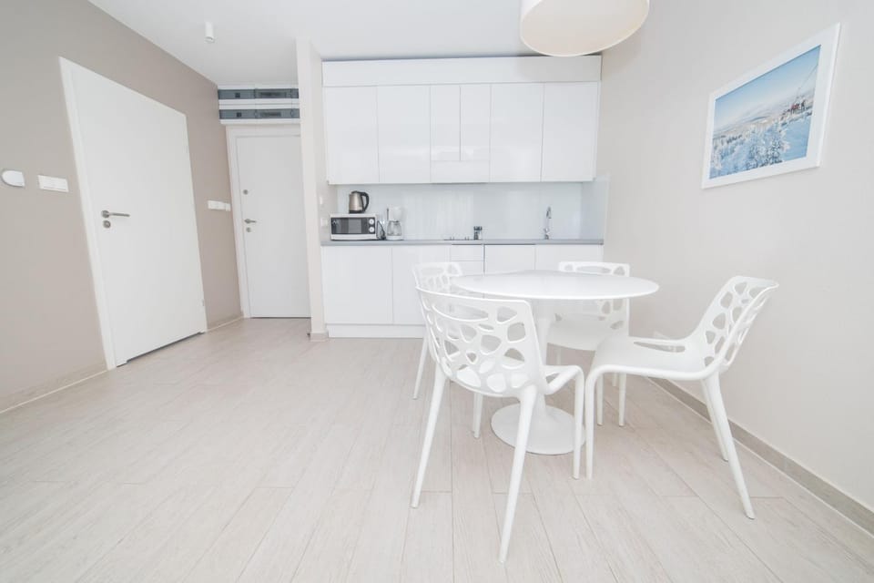 VacationClub - Stubai Apartament 26 Apartment in Lower Silesian Voivodeship