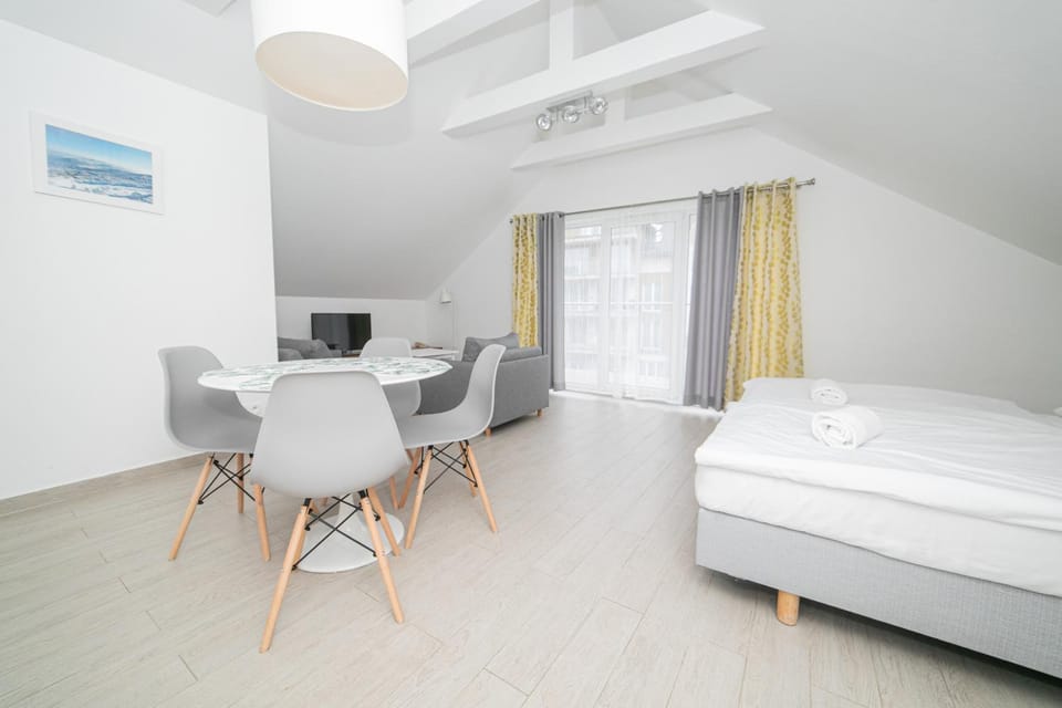 VacationClub - Stubai Apartament 38 Apartment in Lower Silesian Voivodeship