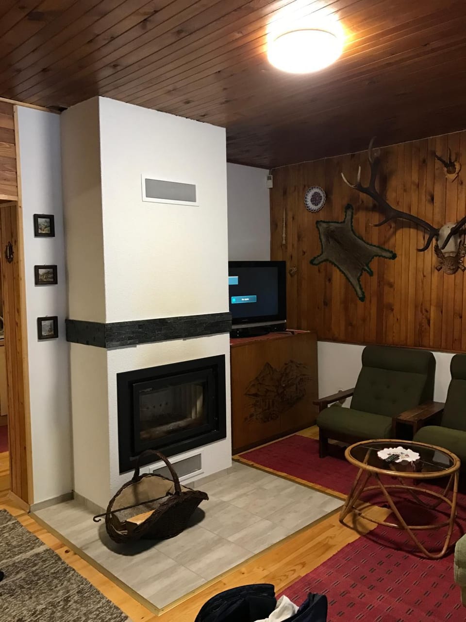 Living room, Seating area