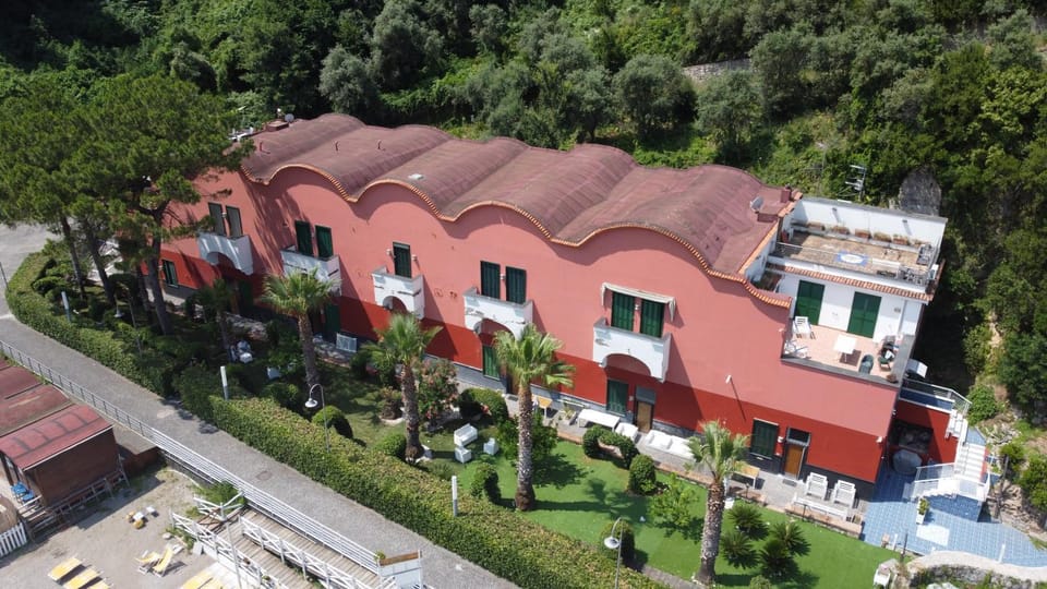 Property building, Garden