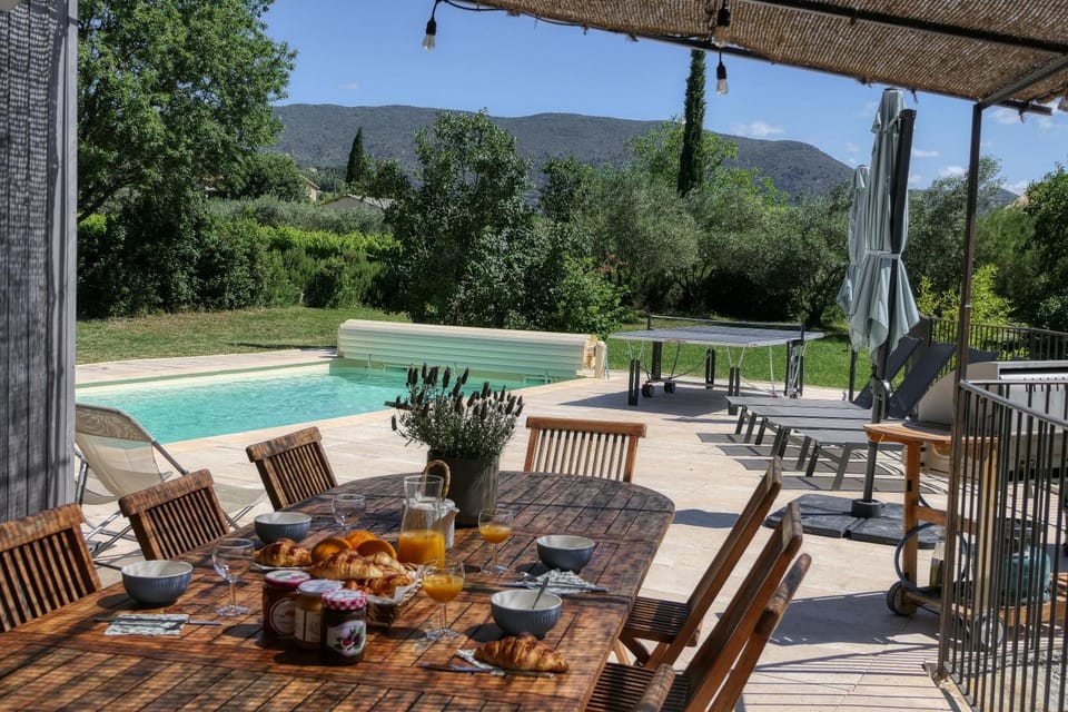 Garden, Pool view