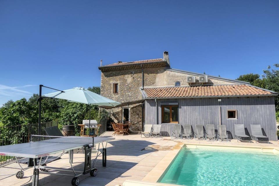 Property building, Pool view