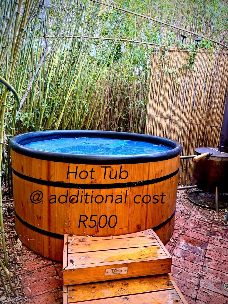 Hot Tub, Hot Tub