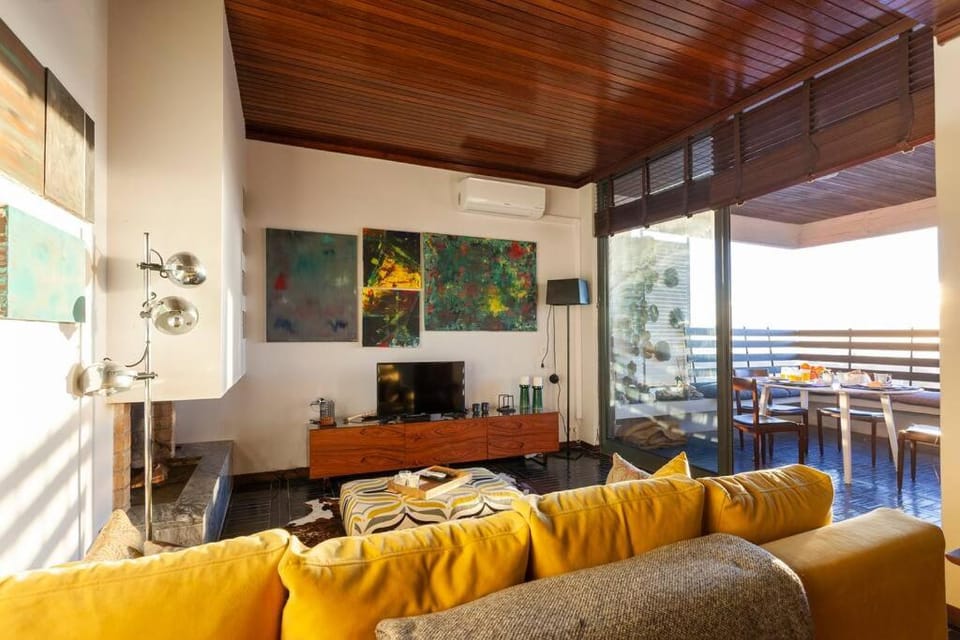 Atlantic Views Luxury Retreat Apartment in Estoril