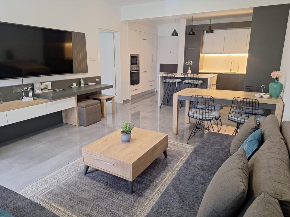 Courtyard Long Beach 2-bedroom LUX apartment Apartment in Famagusta District