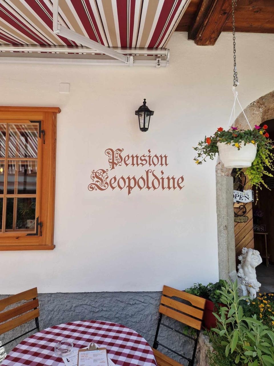Pension Leopoldine Bed and Breakfast in Hallstatt