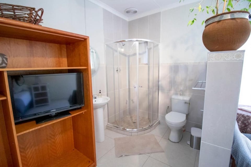 Guesthouse@Spekboom Bed and Breakfast in North West, South Africa