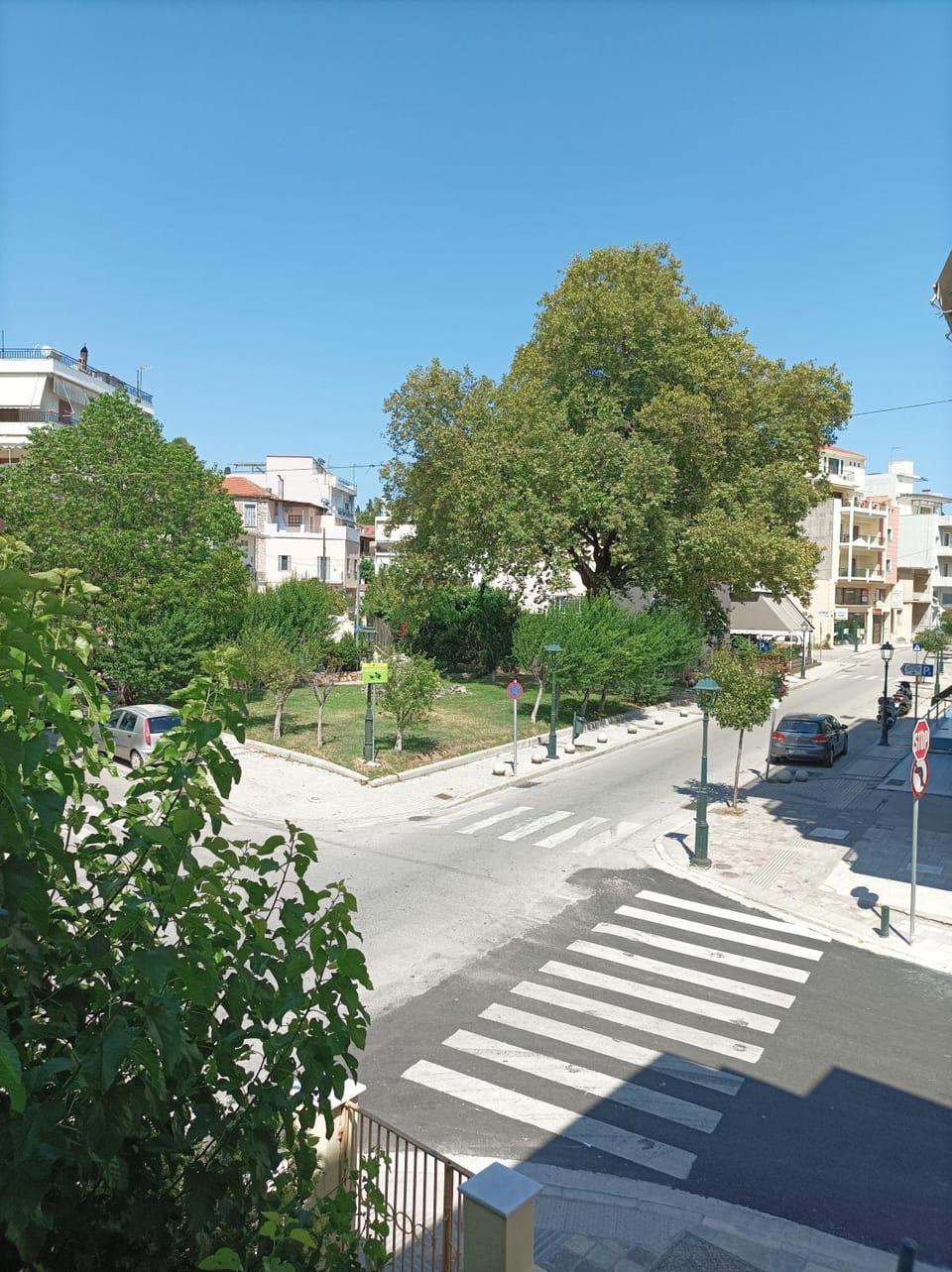Day, Neighbourhood, Street view