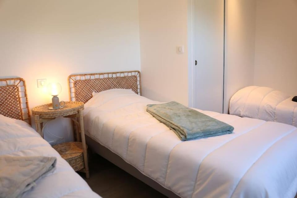 La dunette : loft vue imprenable Apartment in Saint-Vaast-la-Hougue