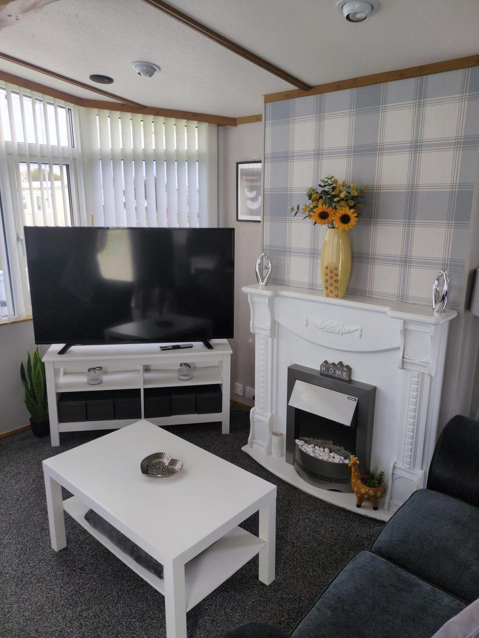 L3 Millfields 4 Berth Luxury Caravan DG & GCH Family's Only And Lead Person Must Be Over 30 House in Ingoldmells