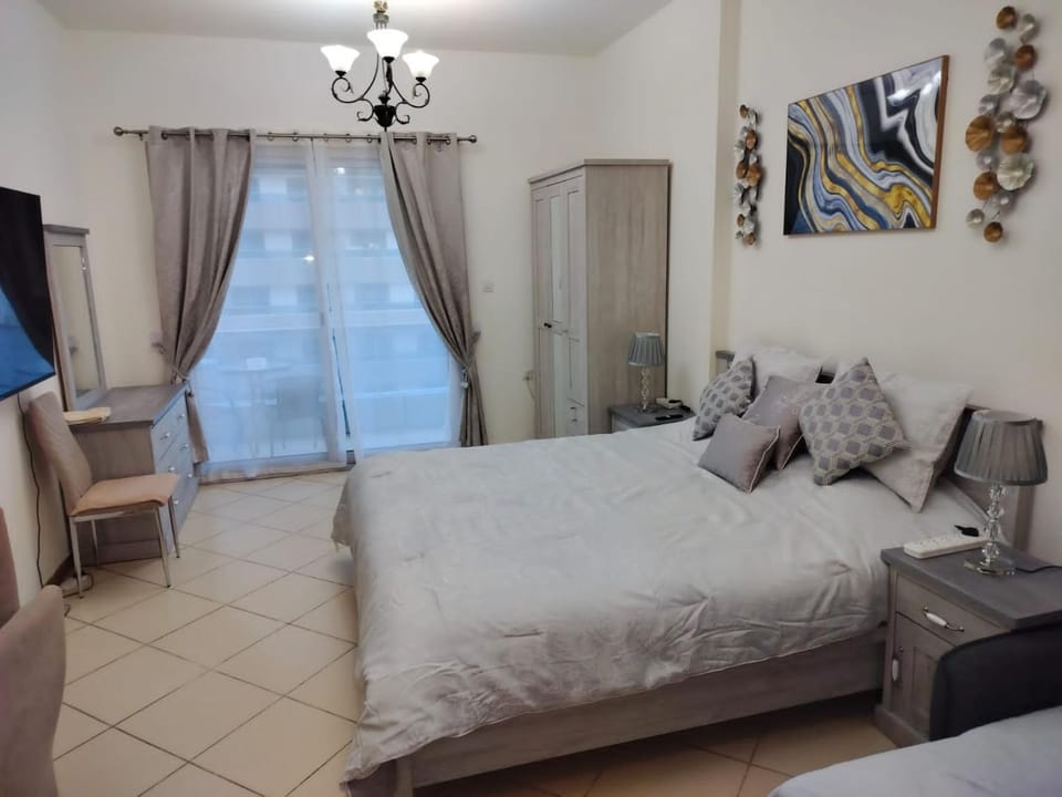 Diamond 2 Tower Marina Apartment Apartment in Dubai