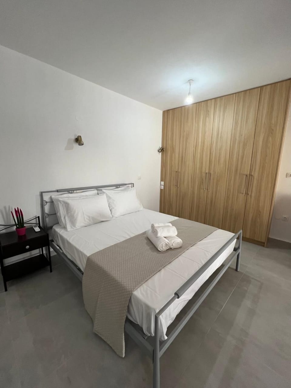 Bed, Photo of the whole room, Bedroom, towels, wardrobe