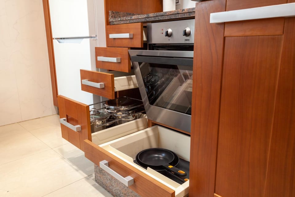 Kitchen or kitchenette, minibar, oven, pet friendly, stove