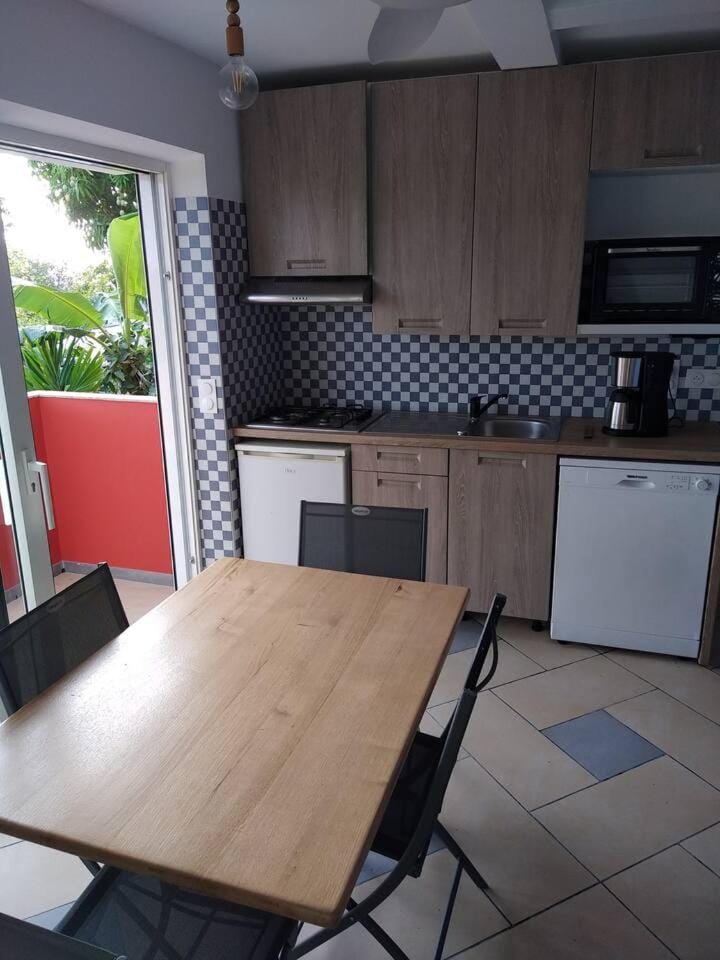 Stephane Apartment in Leeward Islands