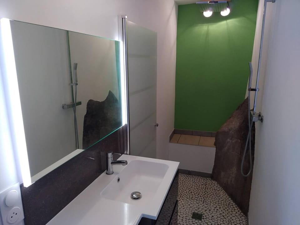 Stephane Apartment in Leeward Islands