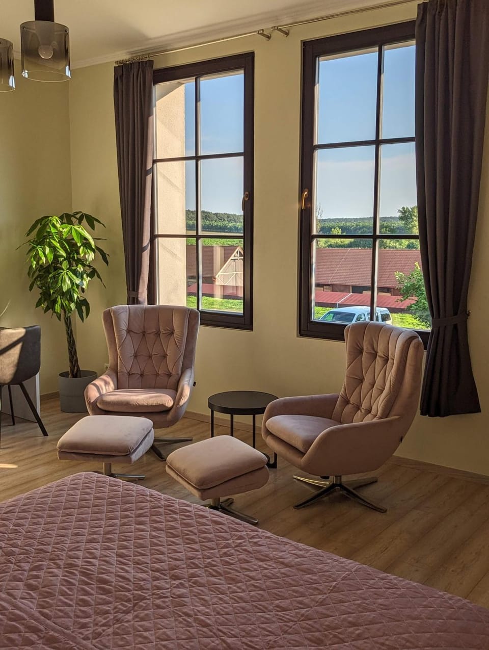 Living room, Seating area, Bedroom