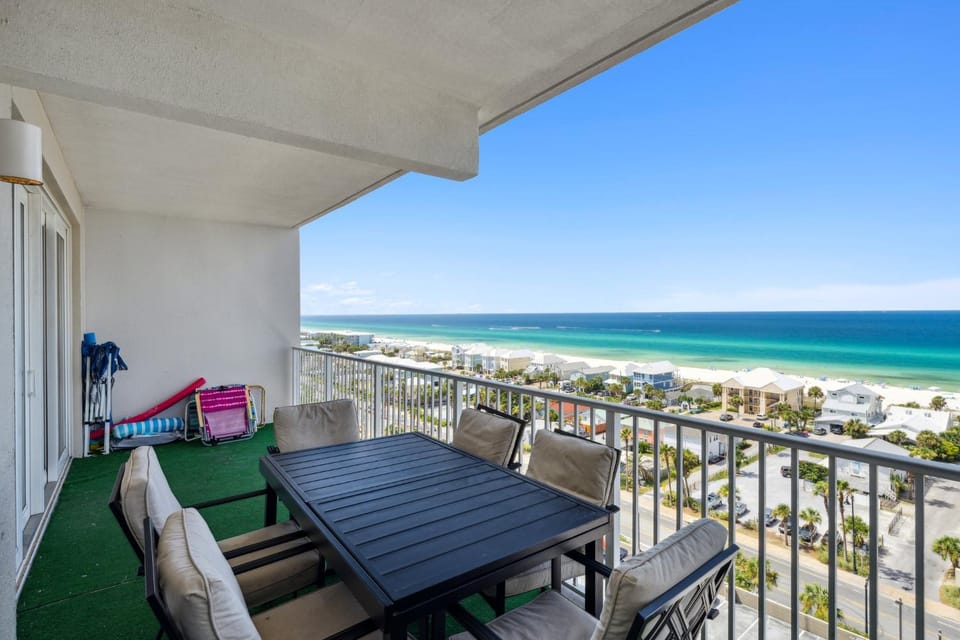 Laketown Wharf #1006 by Nautical Properties House in Long Beach