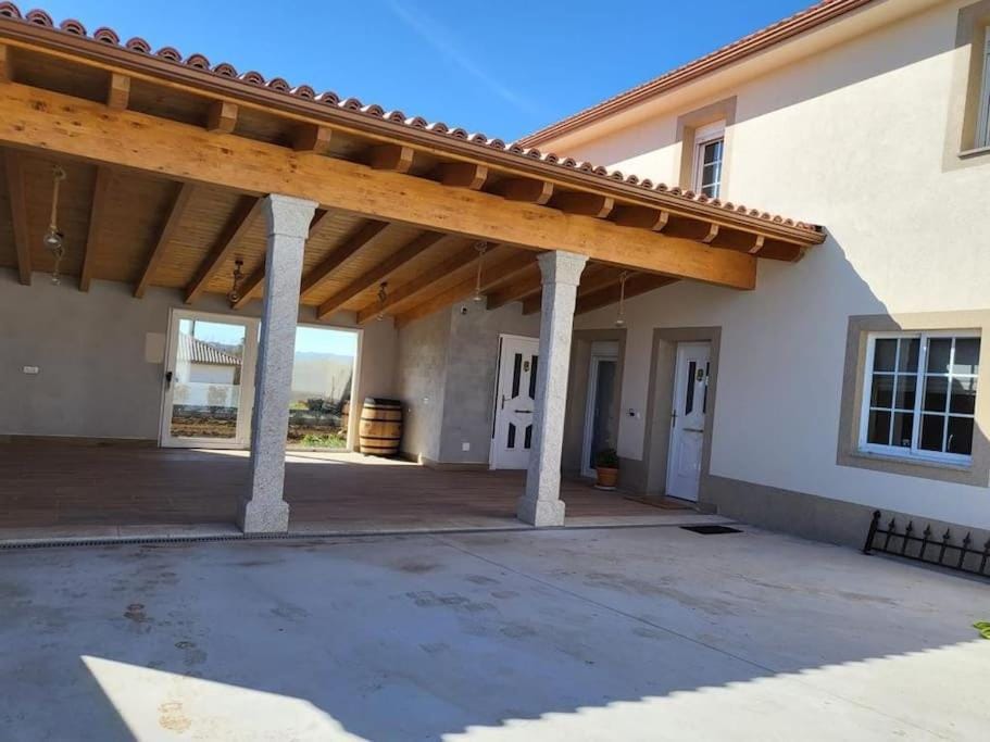 Casa Calviño by Moradas Nieto House in Galicia